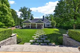 379 Frost Pond Rd, Glen Head, NY 11545 - Photo 10