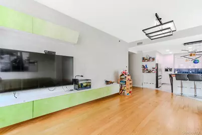37 W End Avenue #2B, Brooklyn, NY 11235 - Photo 4