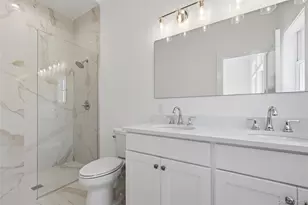 19 Montauk Hwy, Westhampton, NY 11977 - Photo 20