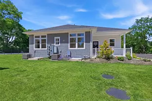 19 Montauk Hwy, Westhampton, NY 11977 - Photo 24