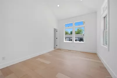 19 Montauk Highway #7, Westhampton, NY 11977 - Photo 18