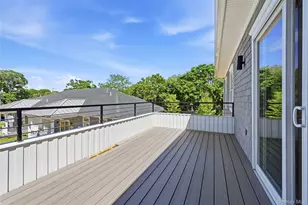 19 Montauk Hwy, Westhampton, NY 11977 - Photo 26