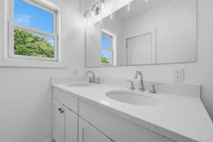 19 Montauk Hwy, Westhampton, NY 11977 - Photo 22