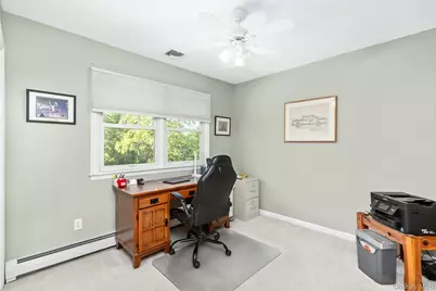 506 Twomey Avenue, Calverton, NY 11933 - Photo 28