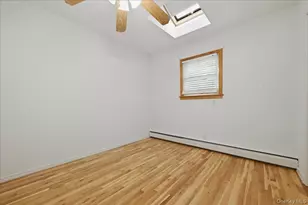 2073 Washington St, Merrick, NY 11566 - Photo 8