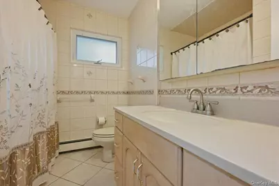 2073 Washington Street, Merrick, NY 11566 - Photo 14