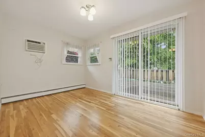 2073 Washington Street, Merrick, NY 11566 - Photo 10