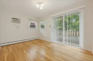 2073 Washington St, Merrick, NY 11566 - Photo 10