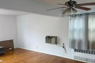 77 34 162nd St, Fresh Meadows, NY 11366 - Photo 2