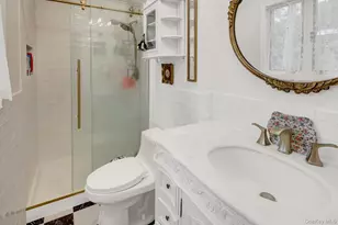 6 Highridge Dr, Huntington, NY 11743 - Photo 12