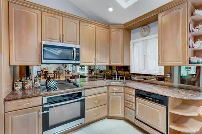 6 Highridge Drive, Huntington, NY 11743 - Photo 4