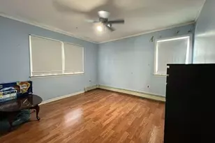 1626 Park Ave, New Hyde Park, NY 11040 - Photo 6