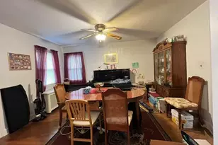 1626 Park Ave, New Hyde Park, NY 11040 - Photo 4