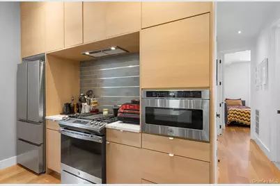 297 Clifton Place #1, Brooklyn, NY 11216 - Photo 2