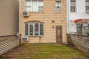 61-49 62nd Rd, Middle Village, NY 11379 - Photo 42
