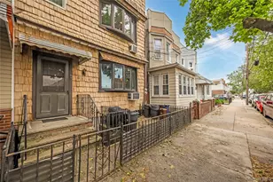 61-49 62nd Rd, Middle Village, NY 11379 - Photo 2