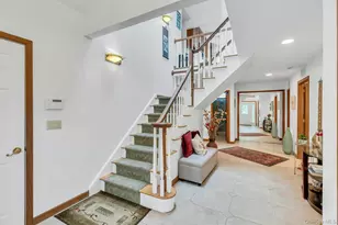 6 Mill Pond Rd, Hampton Bays, NY 11946 - Photo 4