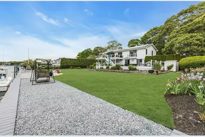 6 Mill Pond Road, Hampton Bays, NY 11946 - Photo 32