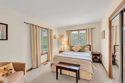 6 Mill Pond Road, Hampton Bays, NY 11946 - Photo 18