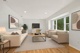 23 Carriage Ct, Scarsdale, NY 10583 - Photo 4