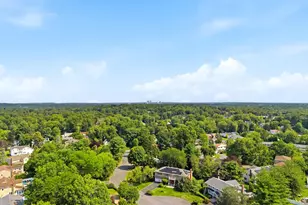23 Carriage Ct, Scarsdale, NY 10583 - Photo 38