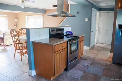 40 Tanager, Levittown, NY 11756 - Photo 1