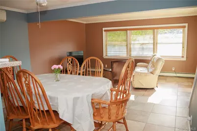 40 Tanager, Levittown, NY 11756 - Photo 4