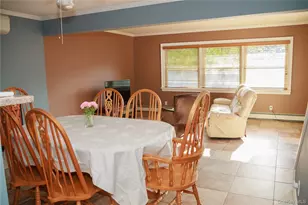 40 Tanager, Levittown, NY 11756 - Photo 4