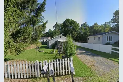 38 Huguenot Road, Carmel, NY 10512 - Photo 2