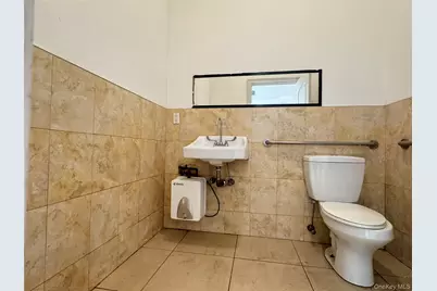 2825 Steinway Street, Astoria, NY 11103 - Photo 12