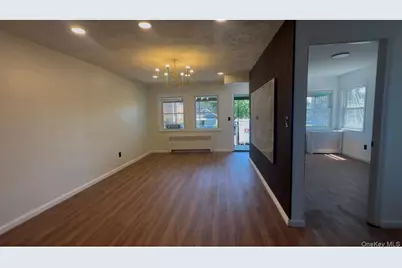 3523 Laconia Avenue, Bronx, NY 10469 - Photo 6