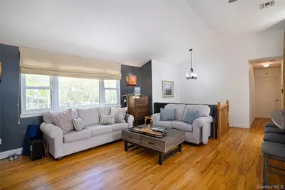 50 Runnymeade Drive, East Hampton, NY 11937 - Photo 4