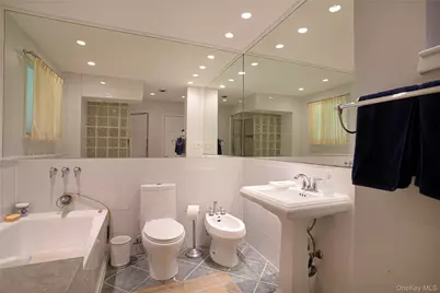 50 Runnymeade Drive, East Hampton, NY 11937 - Photo 24
