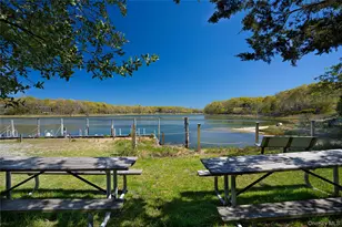 50 Runnymeade Dr, East Hampton, NY 11937 - Photo 46