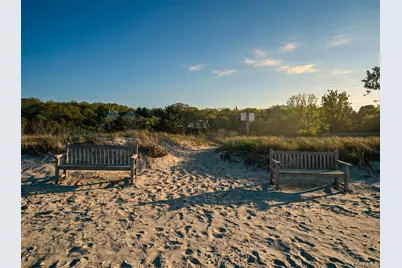 50 Runnymeade Drive, East Hampton, NY 11937 - Photo 38