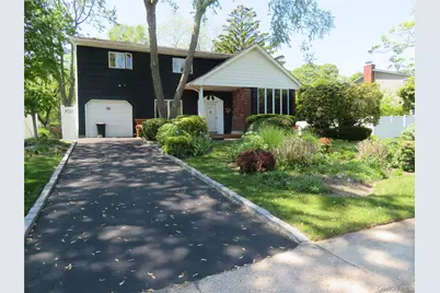 440 Spangle Drive, North Babylon, NY 11703 - Photo 2