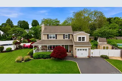 6 Lea Avenue, Manorville, NY 11949 - Photo 2