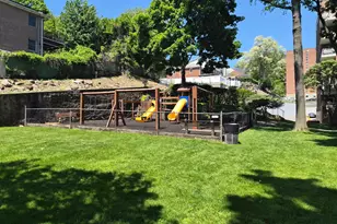 333 Bronx River Rd, Yonkers, NY 10704 - Photo 12