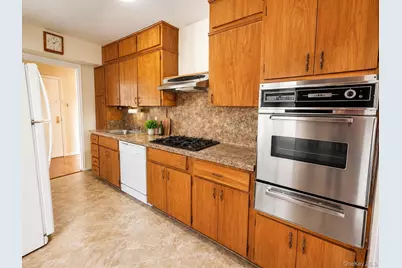 209-25 18th Avenue #6D, Bayside, NY 11360 - Photo 10