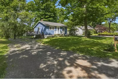 509 Center Street, Newburgh, NY 12550 - Photo 2