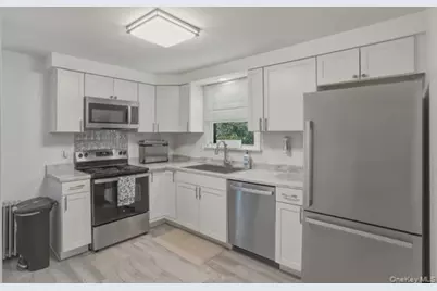 509 Center Street, Newburgh, NY 12550 - Photo 6