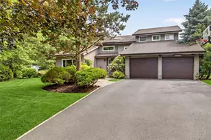 3 Leir Ct, White Plains, NY 10605 - Photo 2