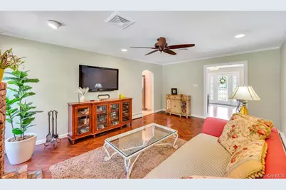 10 S Lot Road, Smithtown, NY 11787 - Photo 16