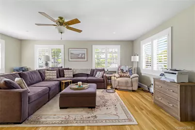 19 Oak Shore Drive, Bayville, NY 11709 - Photo 12