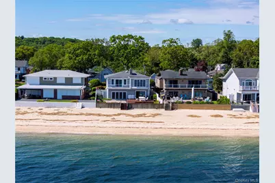 19 Oak Shore Drive, Bayville, NY 11709 - Photo 2