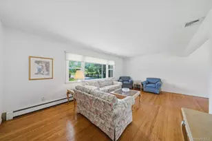 286 Boyle Rd, Port Jefferson Station, NY 11776 - Photo 4
