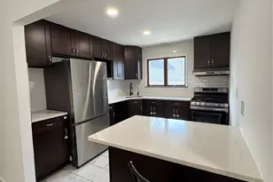 15 Belmont Blvd, Elmont, NY 11003 - Photo 6