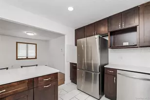 15 Belmont Blvd, Elmont, NY 11003 - Photo 16