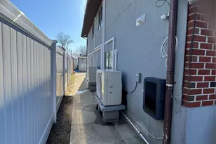 15 Belmont Blvd, Elmont, NY 11003 - Photo 14