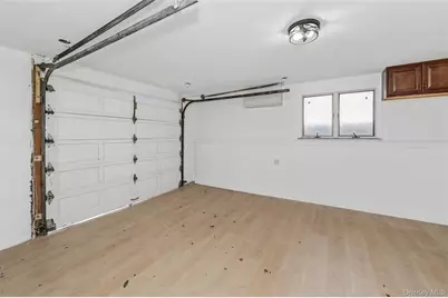 15 Belmont Boulevard, Elmont, NY 11003 - Photo 24